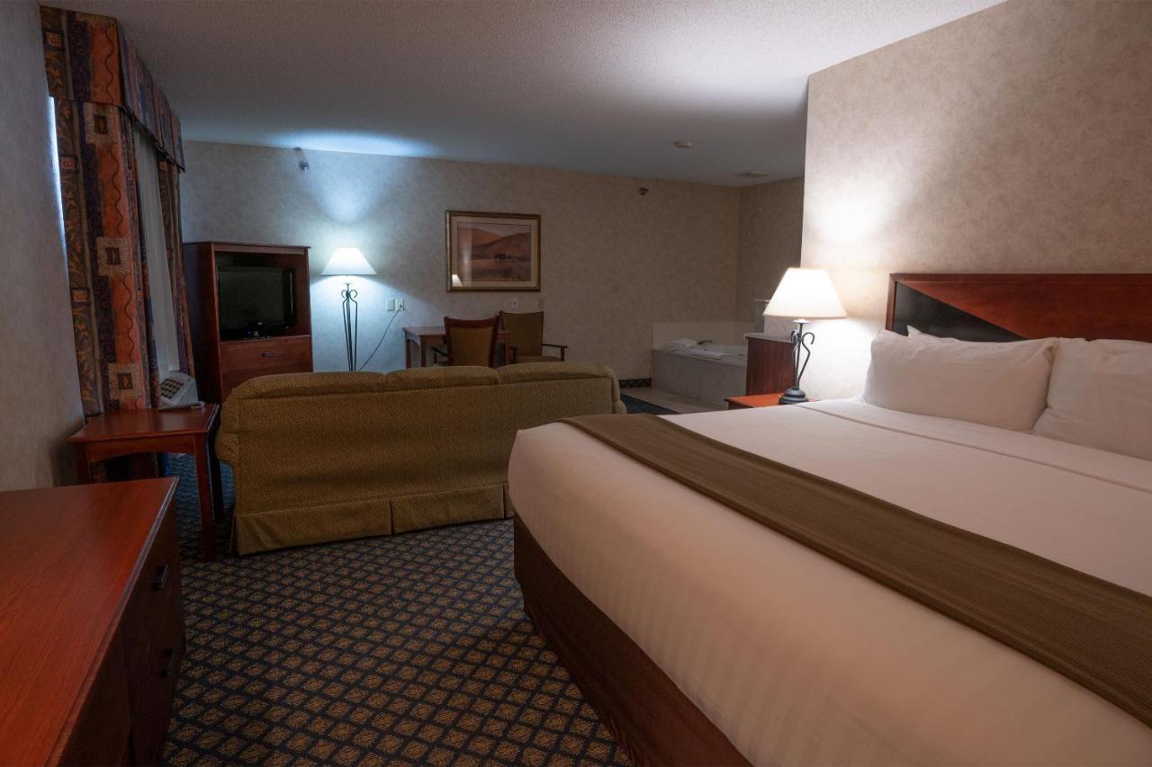 Miles City Hotel & Suites Extérieur photo