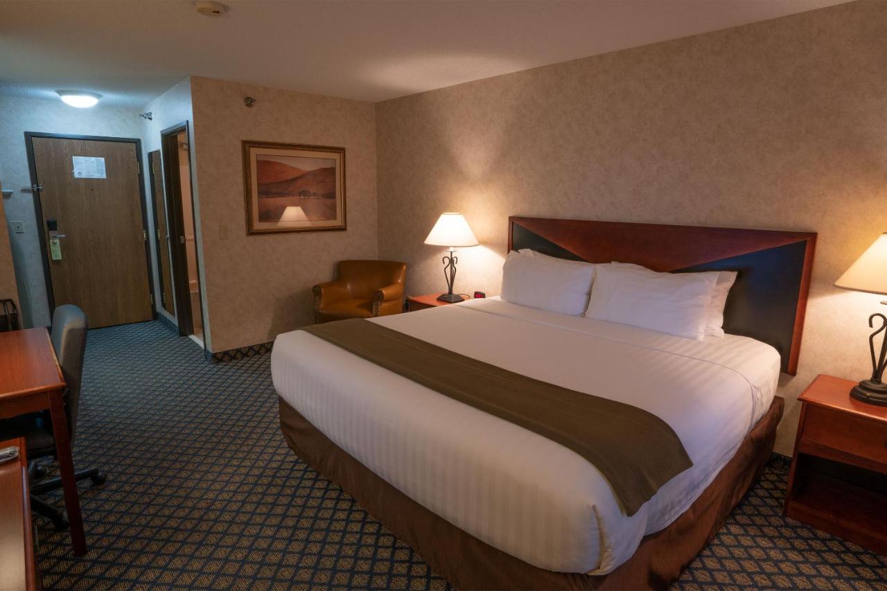 Miles City Hotel & Suites Extérieur photo