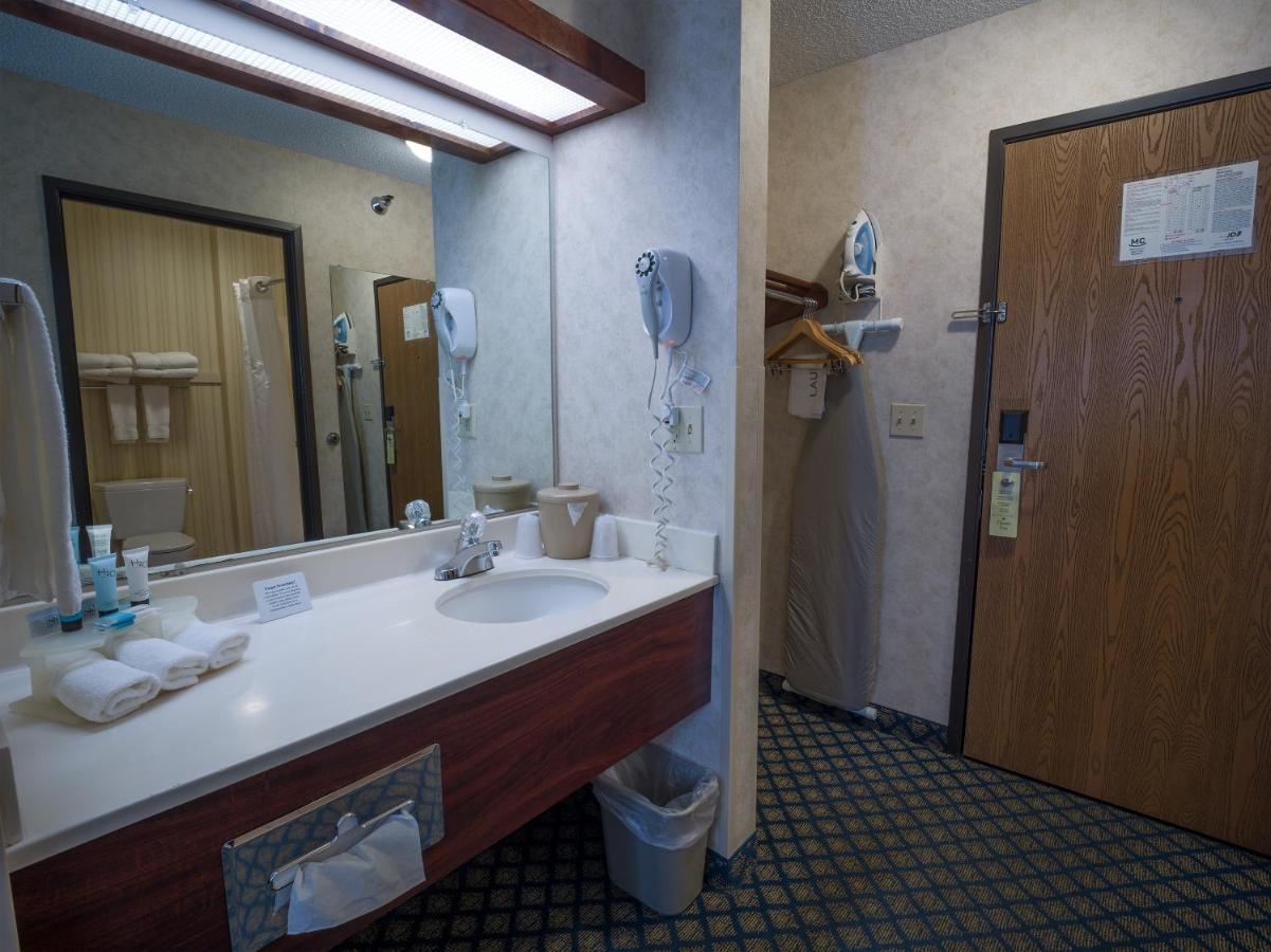 Miles City Hotel & Suites Extérieur photo