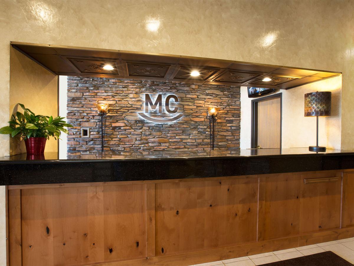 Miles City Hotel & Suites Extérieur photo