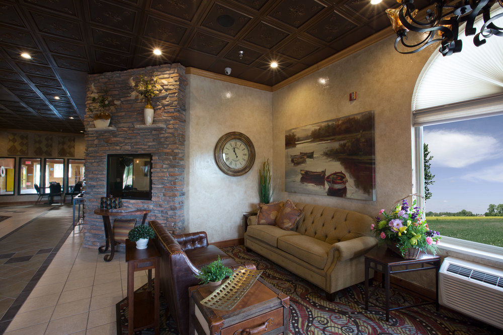 Miles City Hotel & Suites Extérieur photo